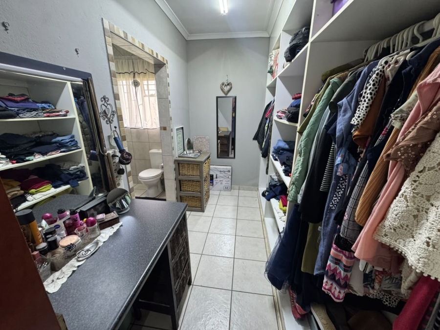 3 Bedroom Property for Sale in Songloed North West